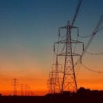 Una estatal china compró una empresa eléctrica brasileña clave para Uruguay Torre de energia electrica